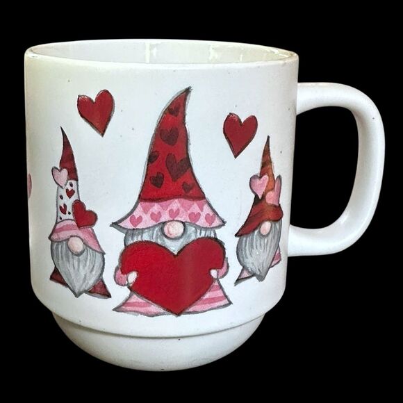 BELLE MAISON 'Gnome Heart' Coffee Tea Cocoa Mug 16 oz. - Picture 1 of 9